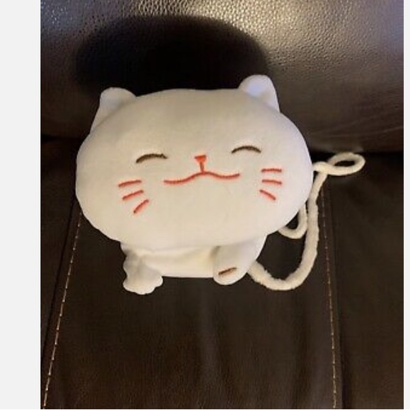 Miniso Life White Mini Squish-able Stuffed Plush Cute Kitty Cat Zip Purse NWT - Picture 2 of 15